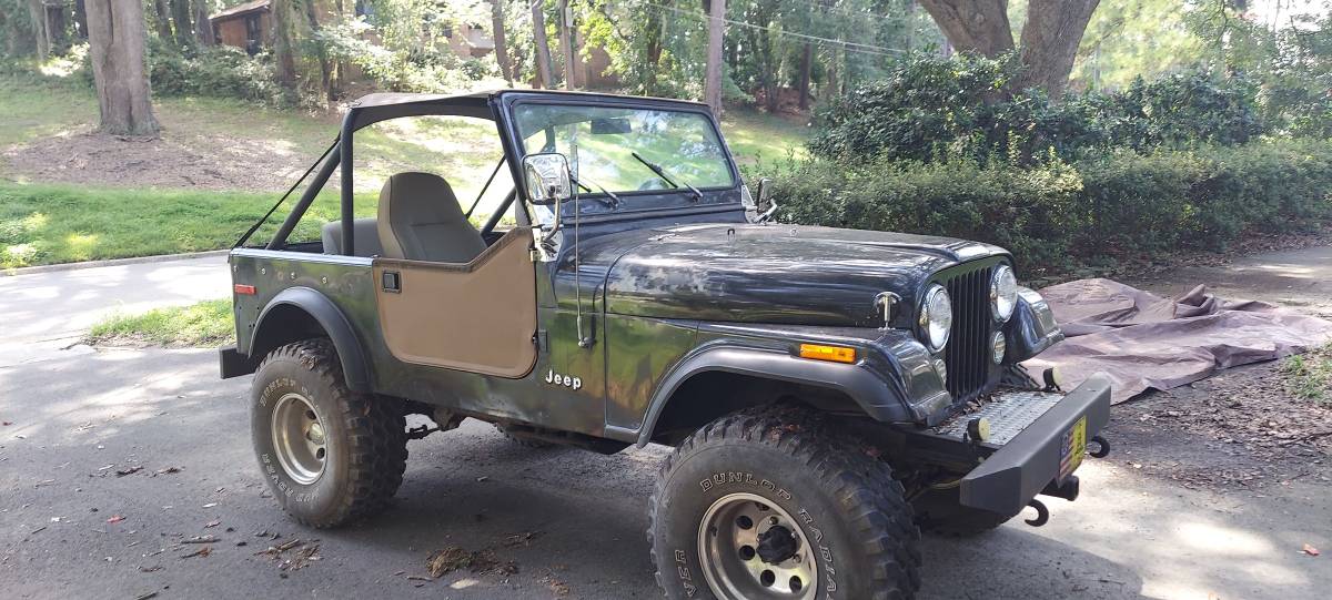 Jeep-cj7-1978-black-3