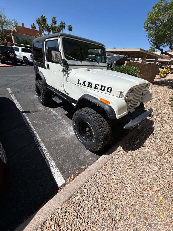 Jeep-cj7-1983