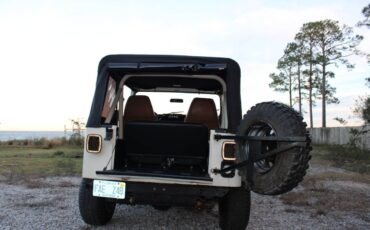 Jeep-cj7-1984-4