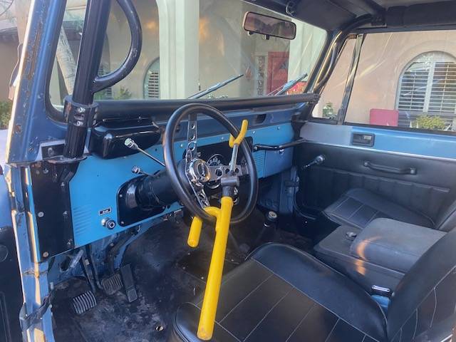 Jeep-cj7-1984-blue-1