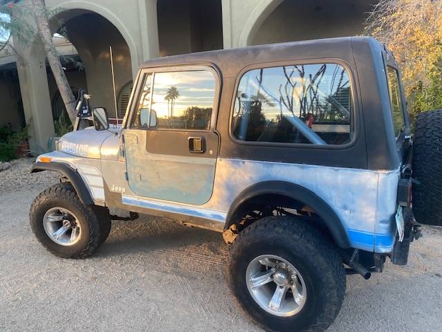 Jeep-cj7-1984-blue-2