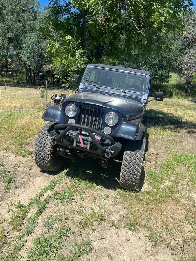 Jeep-cj7-1985-blue-5