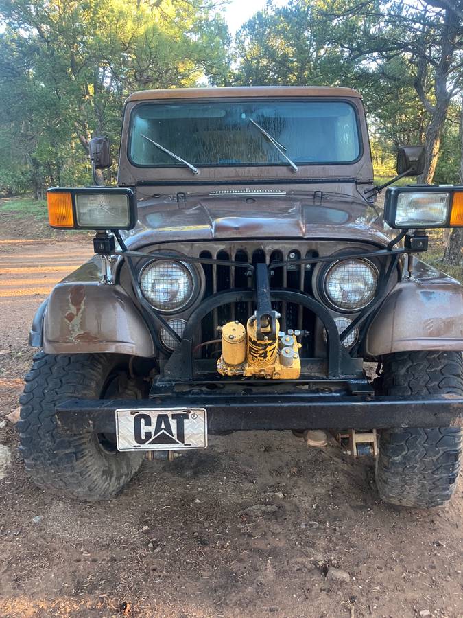 Jeep-cj7-1985-brown-4