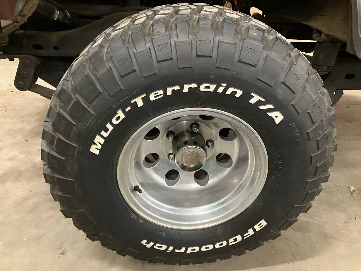 Jeep-cj7-1986-brown-11