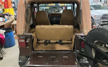 Jeep-cj7-1986-brown-13