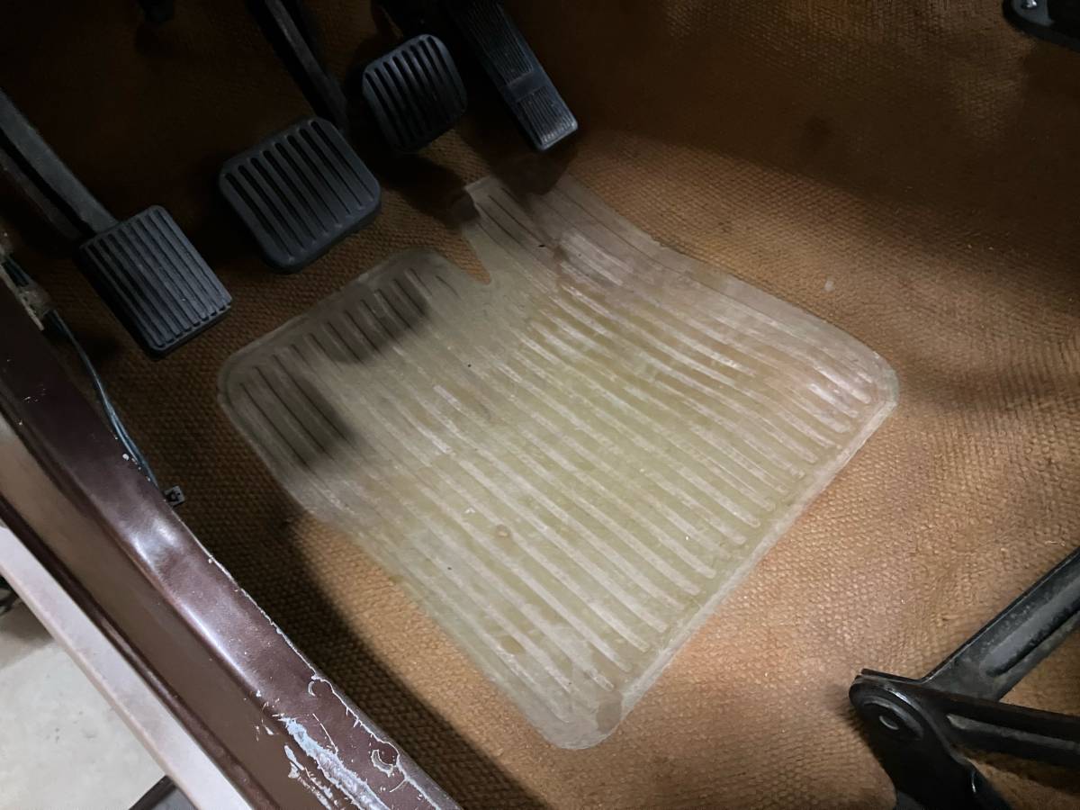 Jeep-cj7-1986-brown-9