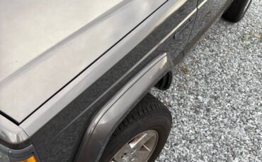 Jeep-comanche-1989-grey-4