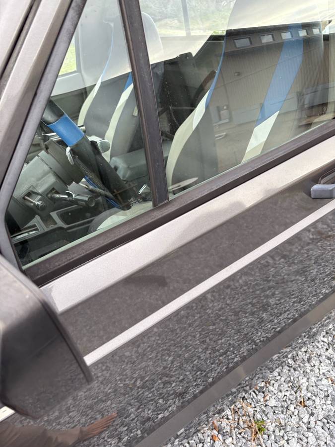 Jeep-comanche-1989-grey-5