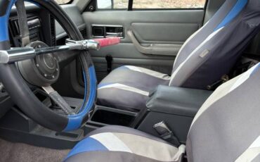 Jeep-comanche-1989-grey-6