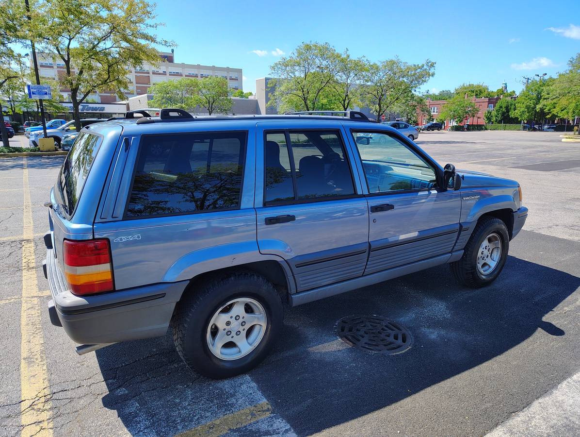 Jeep-grand-cherokee-laredo-1995-blue