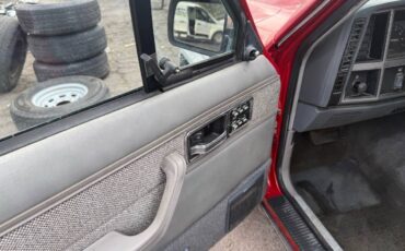 Jeep-grand-cherokee-laredo-4x4-1992-red-9