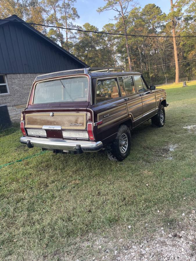 Jeep-grand-wagoneer-1988-3