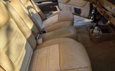 Jeep-grand-wagoneer-1988-grey-7