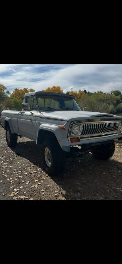 Jeep-honcho-1977-grey-13