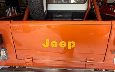 Jeep-scrambler-1981-3