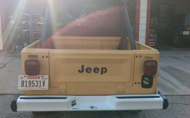 Jeep-scrambler-1982-yellow-10