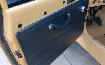 Jeep-scrambler-1982-yellow-16