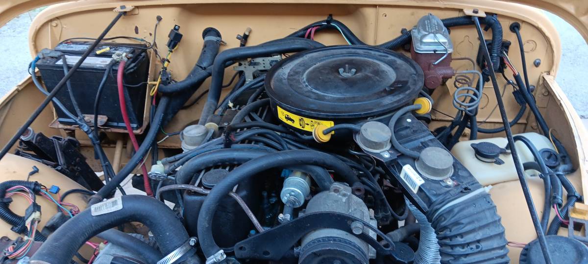 Jeep-scrambler-1982-yellow-17