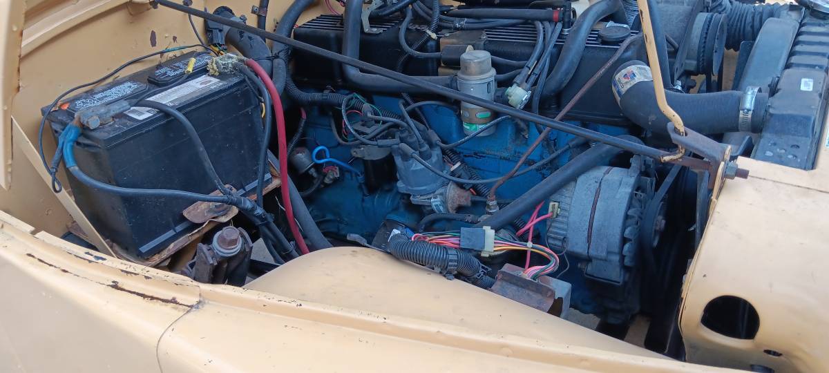 Jeep-scrambler-1982-yellow-18