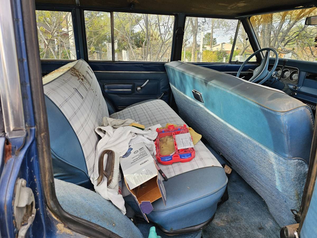 Jeep-wagoneer-1977-blue-15