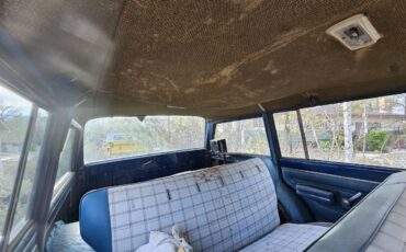 Jeep-wagoneer-1977-blue-16