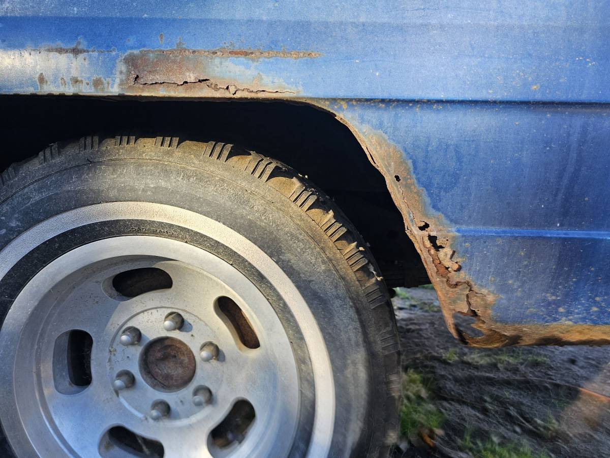 Jeep-wagoneer-1977-blue-19