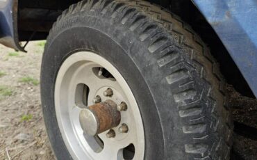 Jeep-wagoneer-1977-blue-9