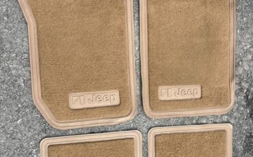 Jeep-wagoneer-1981-7