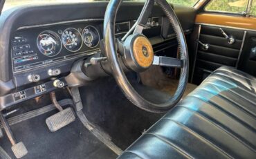 Jeep-wagoneer-1982-14