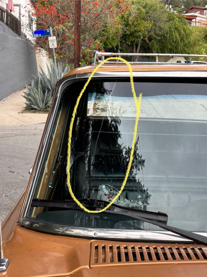 Jeep-wagoneer-1982-3