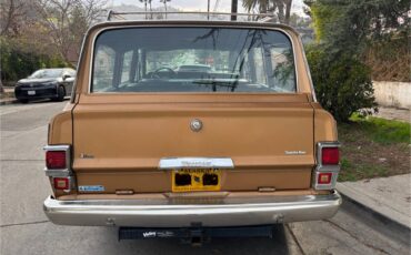 Jeep-wagoneer-1982-7