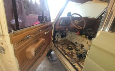 Jeep-wagoneer-limited-1982-custom-7