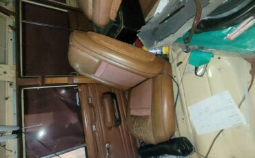 Jeep-wagoneer-limited-1982-custom-9