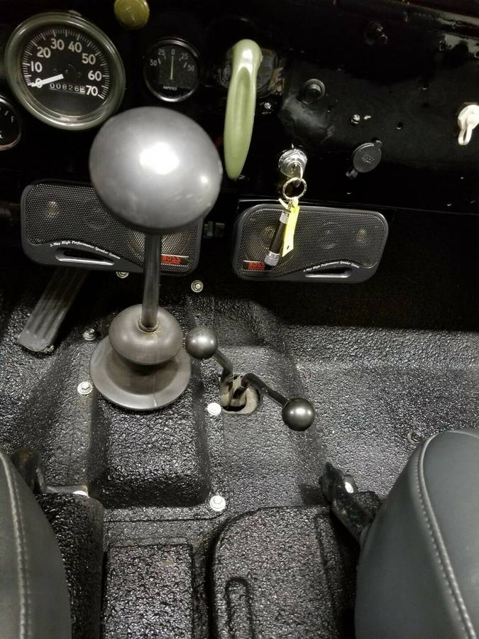 Jeep-willys-cj2a-1948-black-16