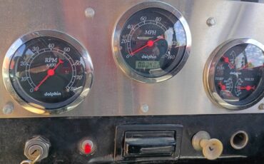 Jeep-willys-wagon-1954-red-5