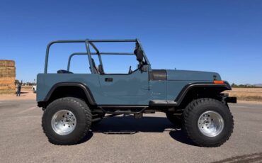 Jeep-wrangler-1987-blue-1