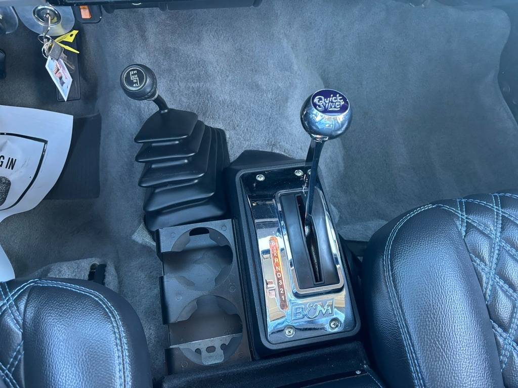 Jeep-wrangler-1987-blue-145