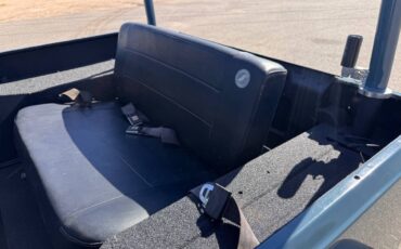 Jeep-wrangler-1987-blue-35