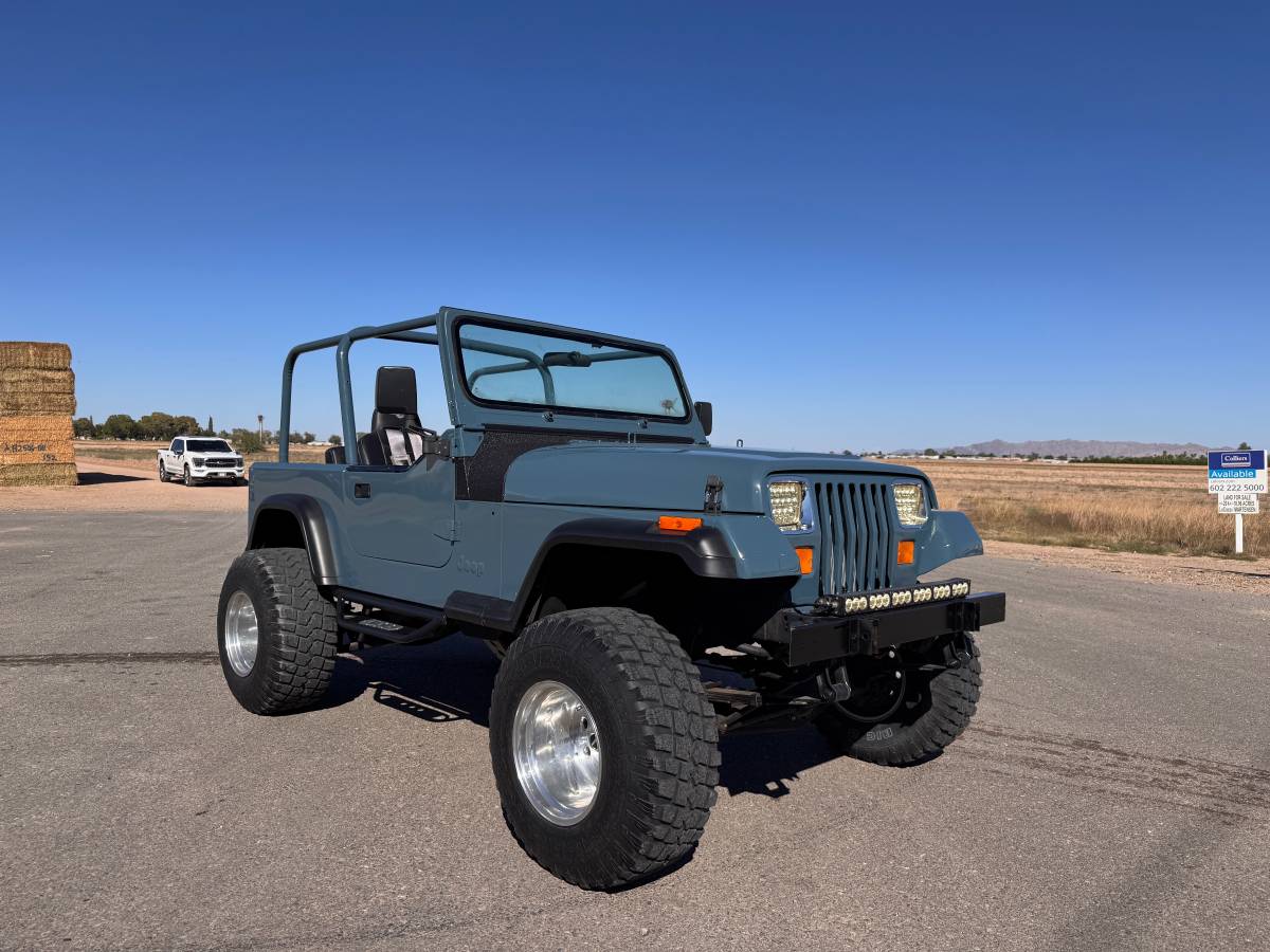 Jeep-wrangler-1987-blue-5