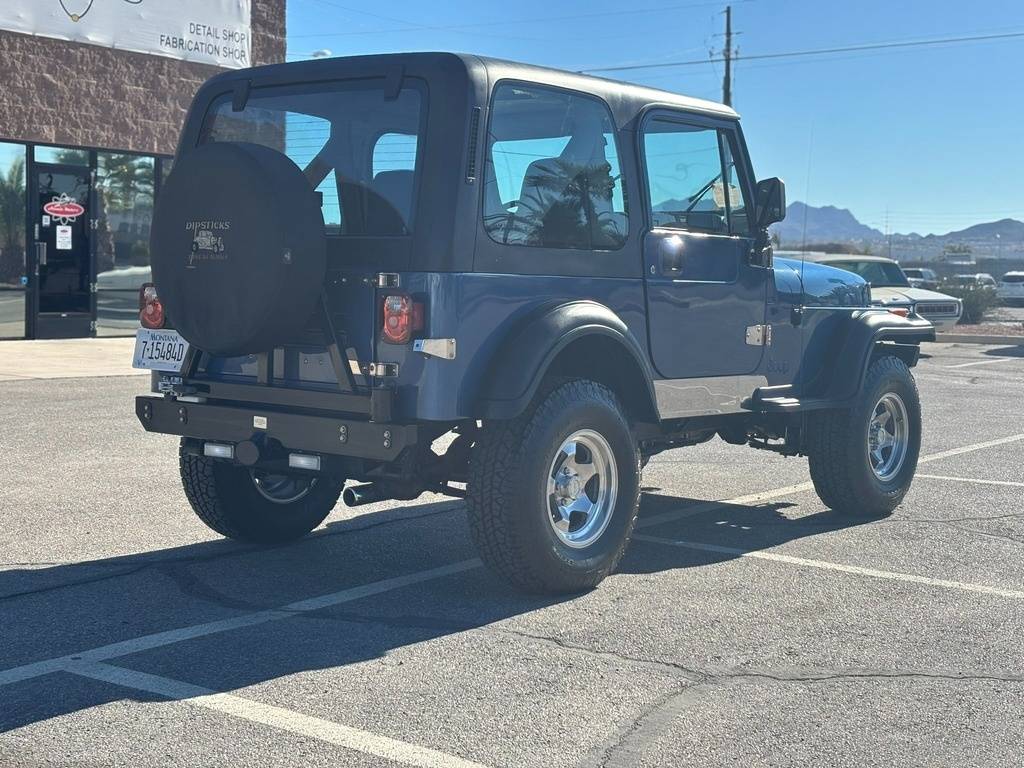 Jeep-wrangler-1987-blue-97