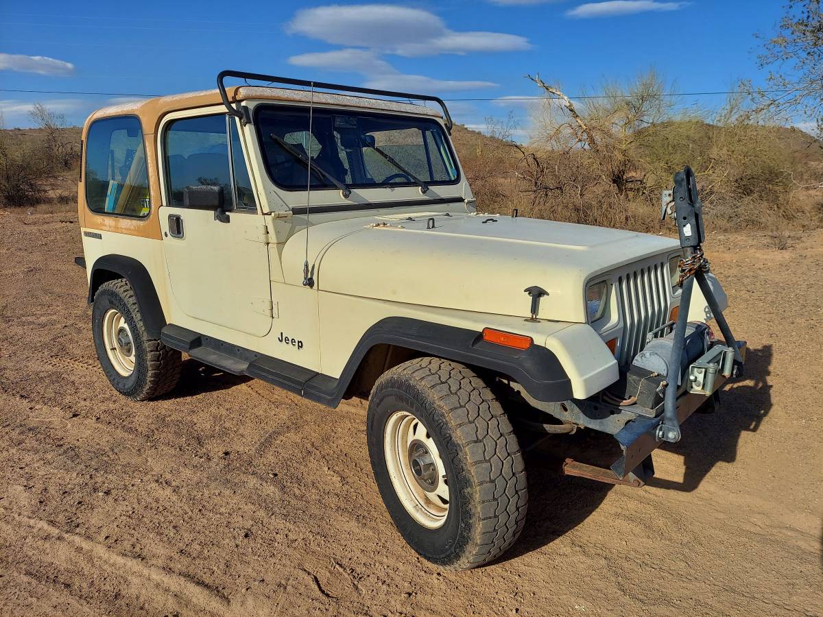 Jeep-wrangler-1987-brown