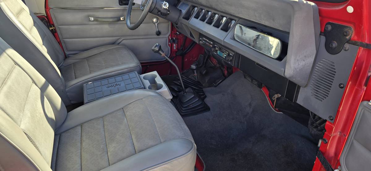 Jeep-wrangler-1989-3