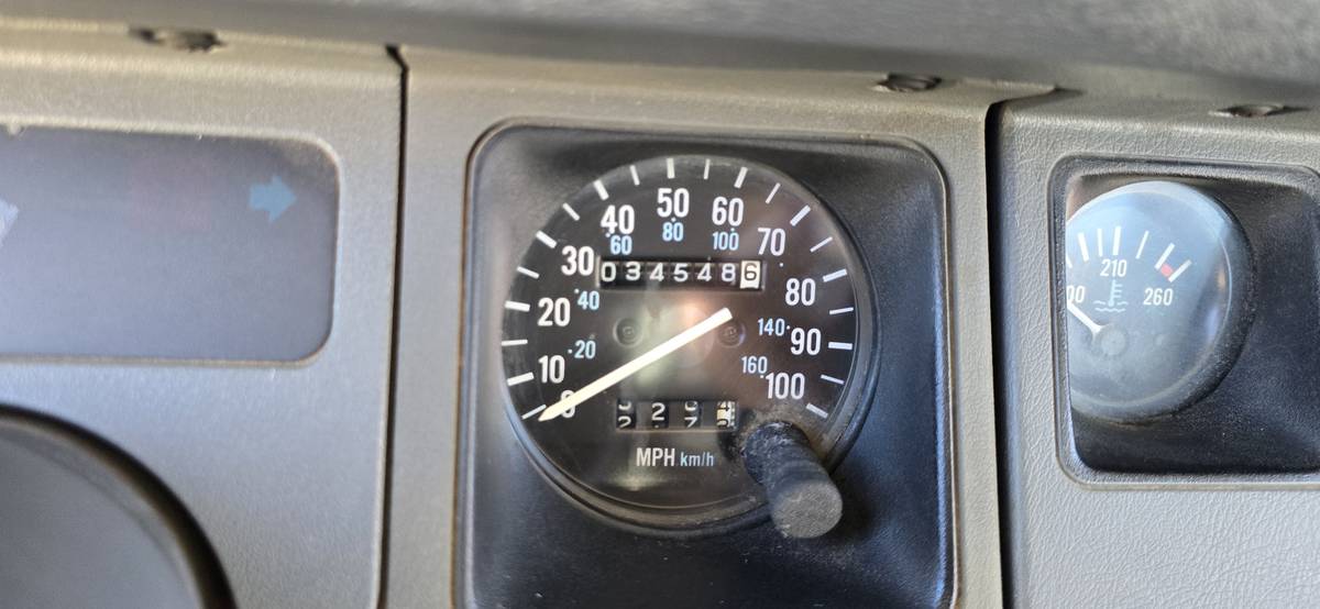 Jeep-wrangler-1989-5