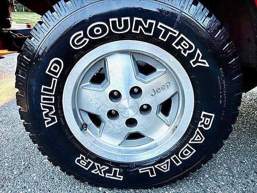 Jeep-wrangler-1989-red-3