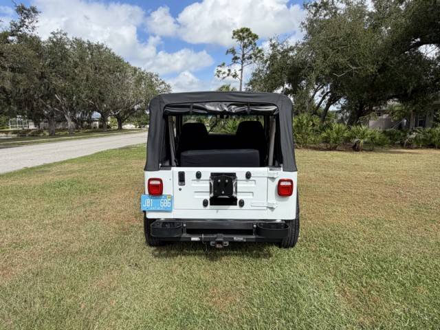 Jeep-wrangler-1992-1