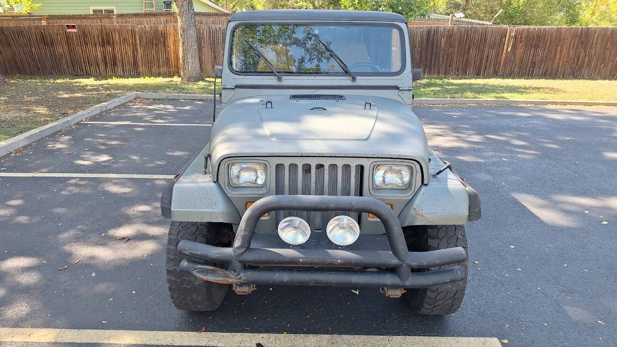 Jeep-wrangler-1992-green-11