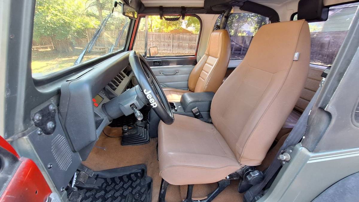 Jeep-wrangler-1992-green-16