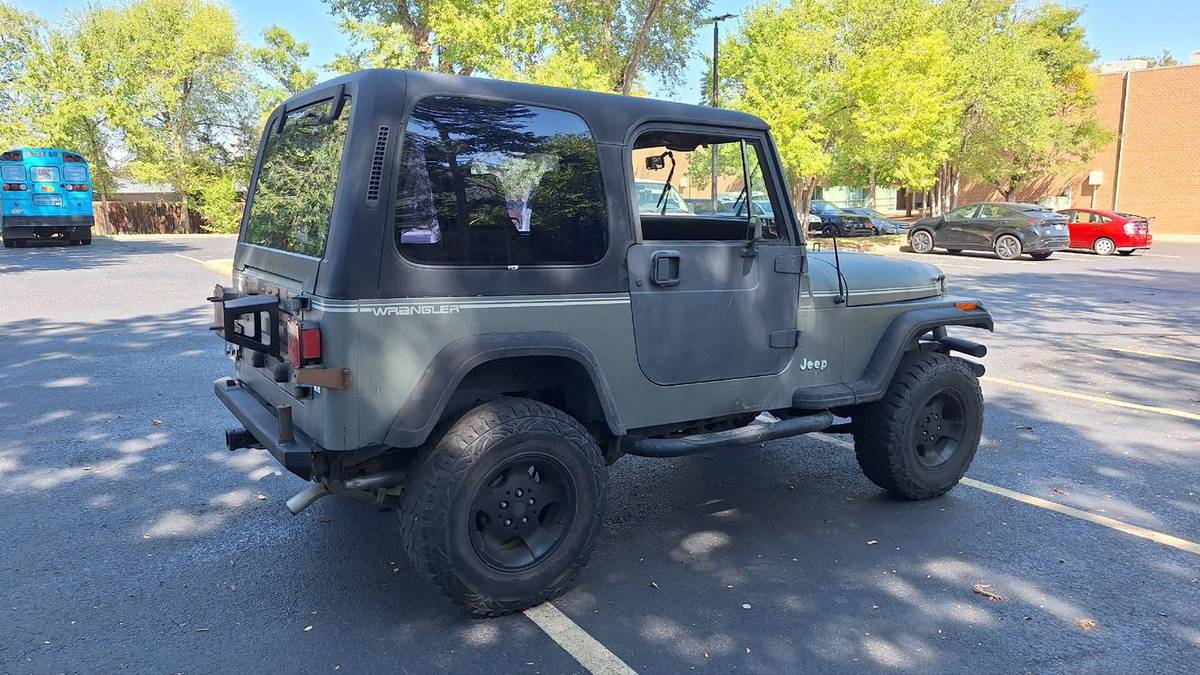 Jeep-wrangler-1992-green-5
