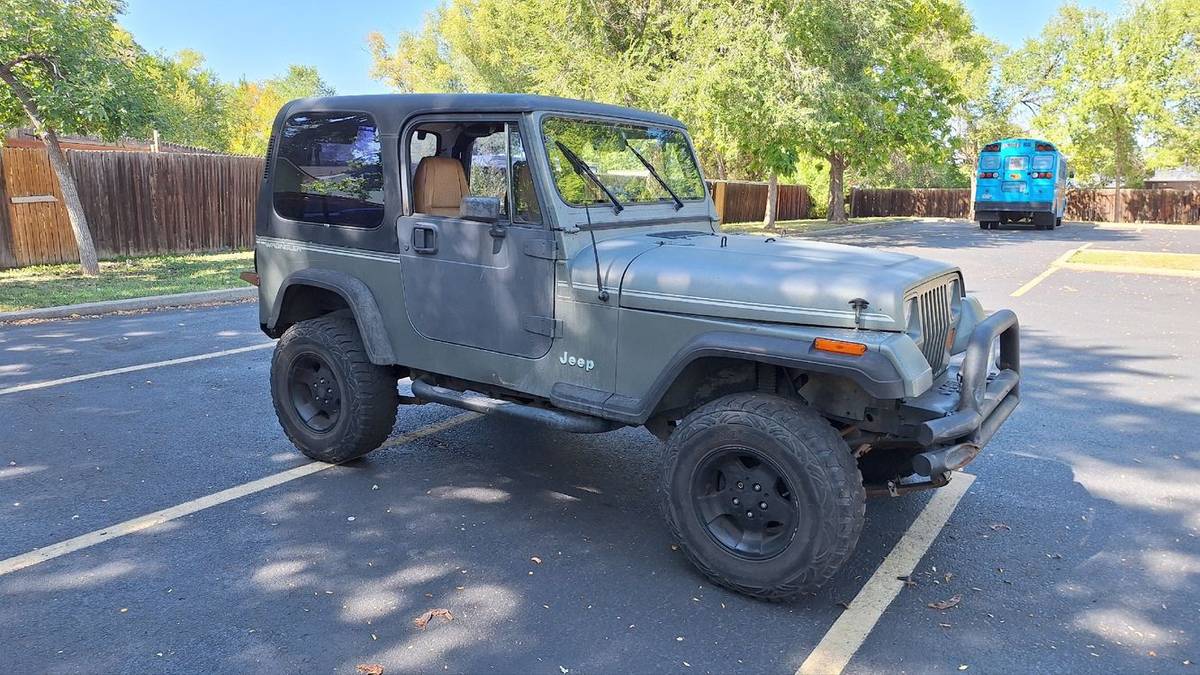 Jeep-wrangler-1992-green