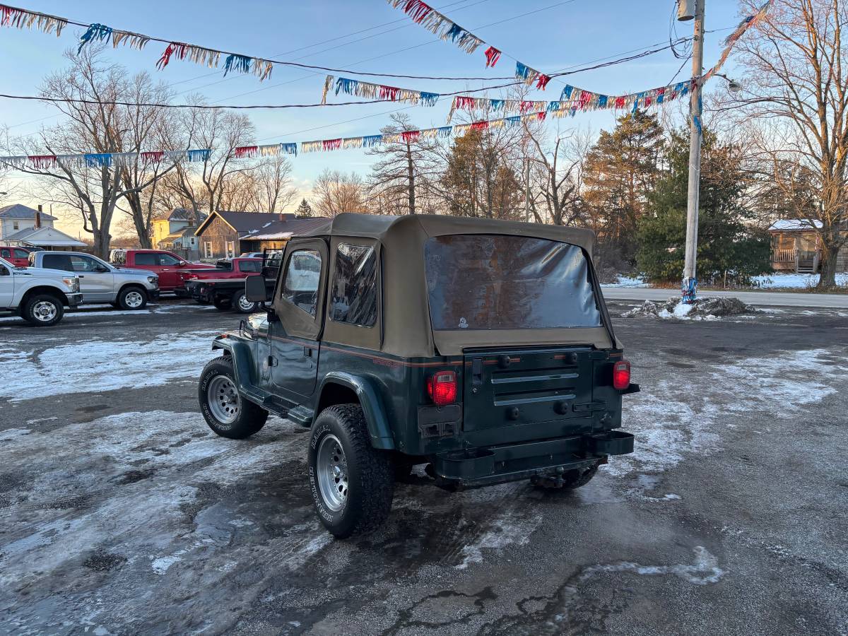 Jeep-wrangler-1993-green-3